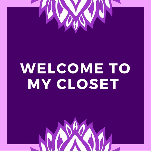 Meet your Posher, Laura - Picture 1 of 1